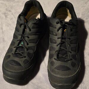 CAT Safety shoe slip resistent composite sole